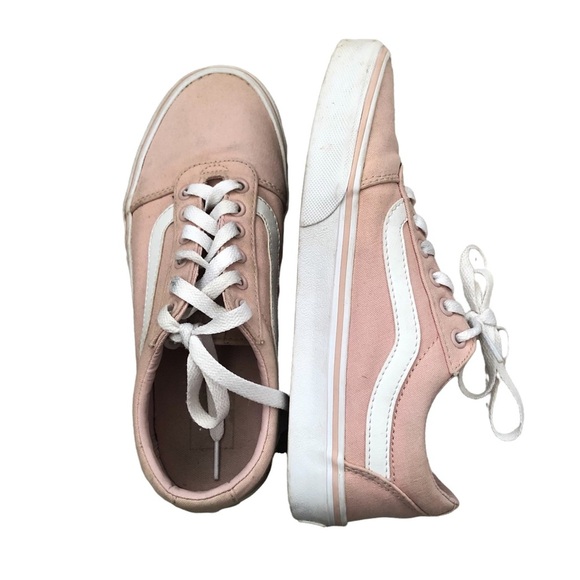 VANS ‘Off the Wall’ Pink low Sneakers - Picture 6 of 12